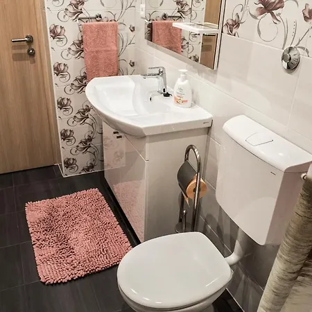 Appartement Bilic S Dugi Rat